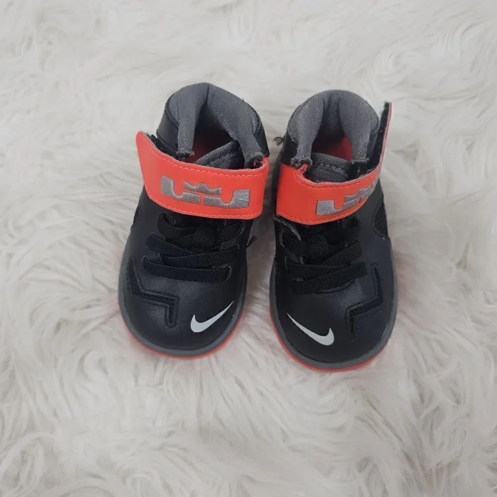 Nike Lebron Soldier VII Shoes Infant Toddler 4C Black Red Bred Basketball Mid